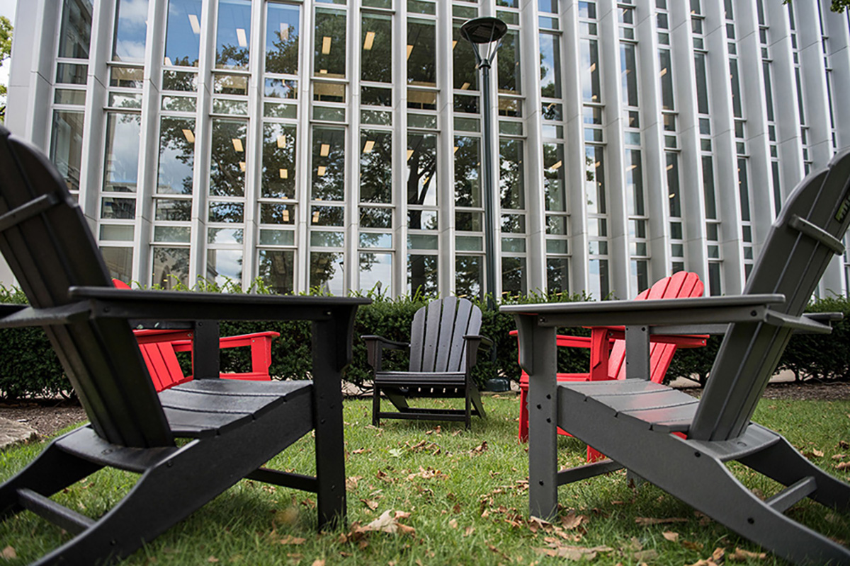 Chairs outside of Hunt Library