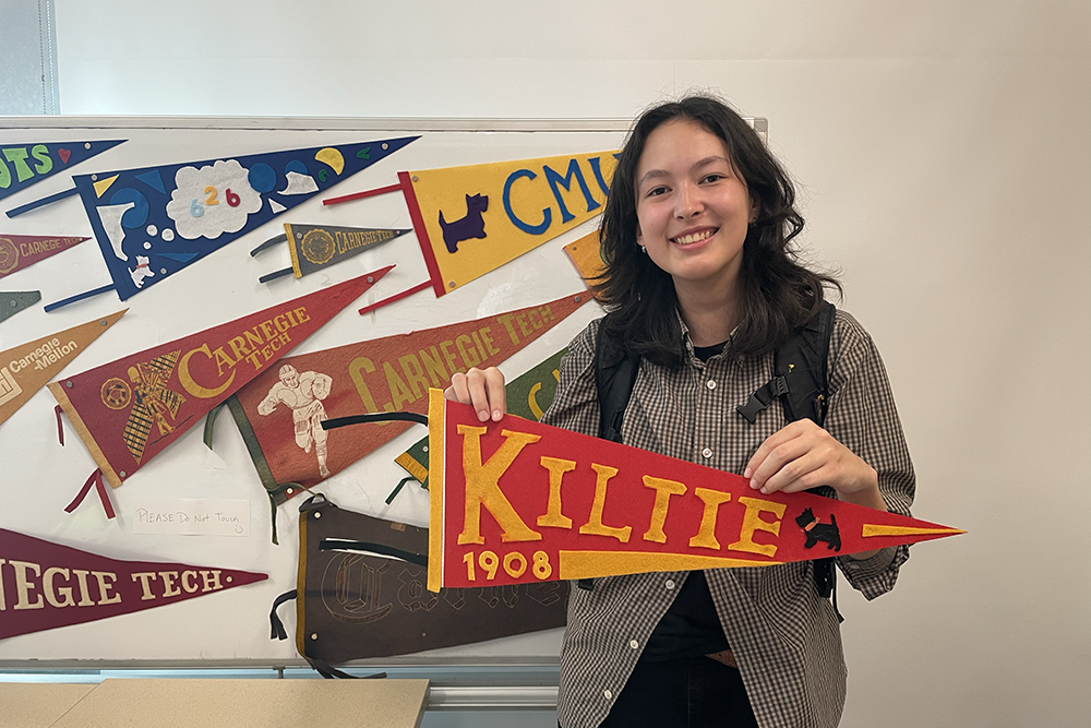 Hands-On: Pizza & Pennant Making Event