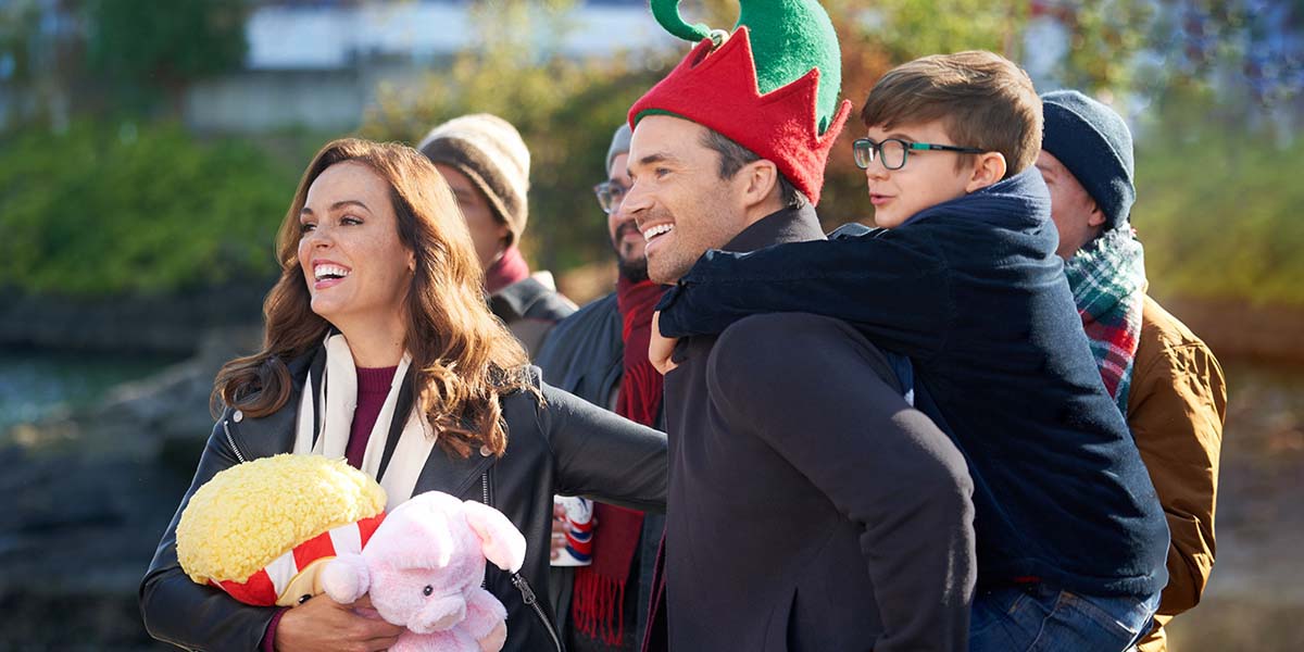 Ian Harding in "Holidazed"